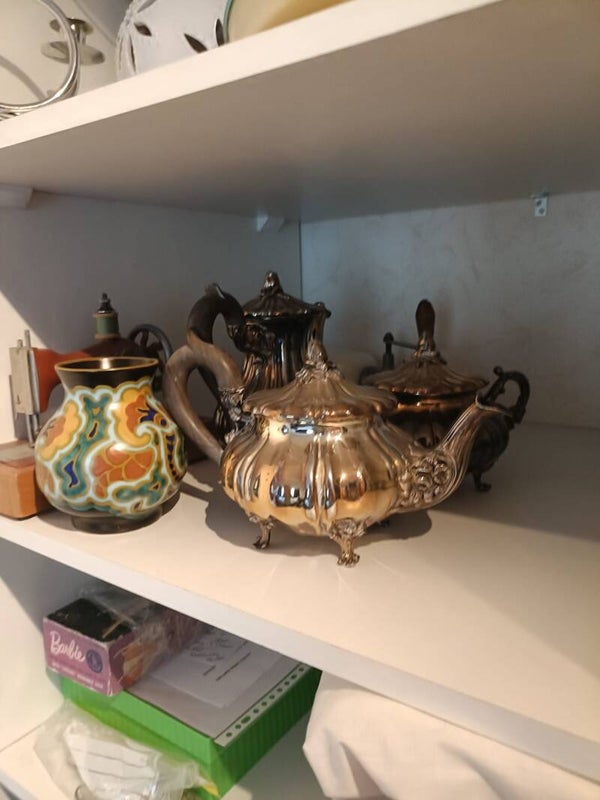 theeservies   koper of keramiek   vintage