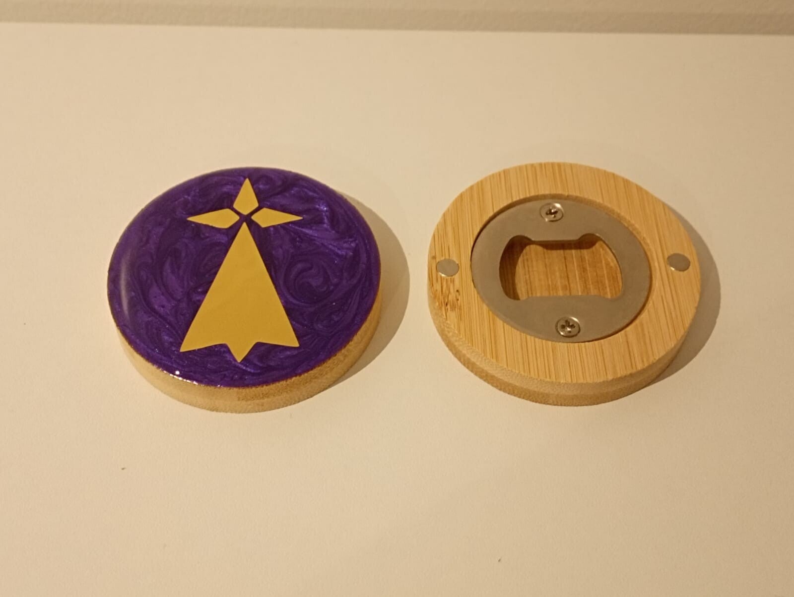 DECAPSULEURS BOIS AIMANTÉS