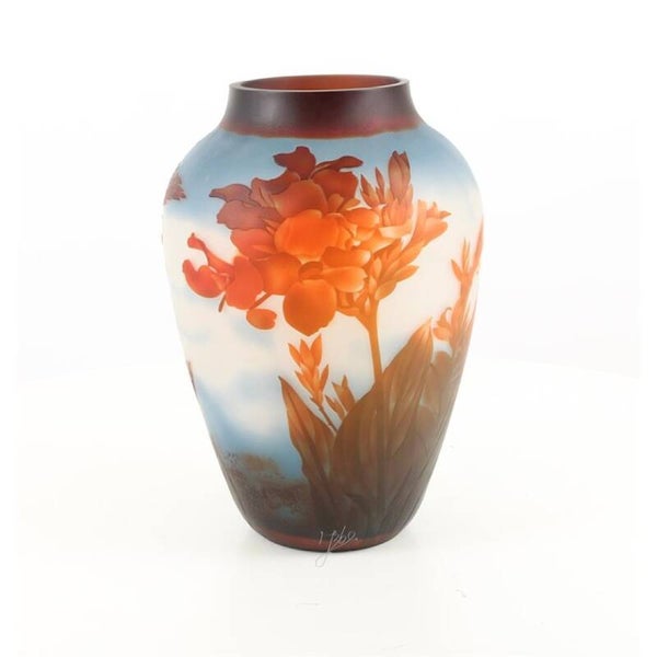 Vaas - Cameo stijl - "Rode bloemen" - 33,2cm hoog