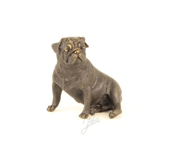 Beeldje - brons - mopshond - 8,5cm hoog