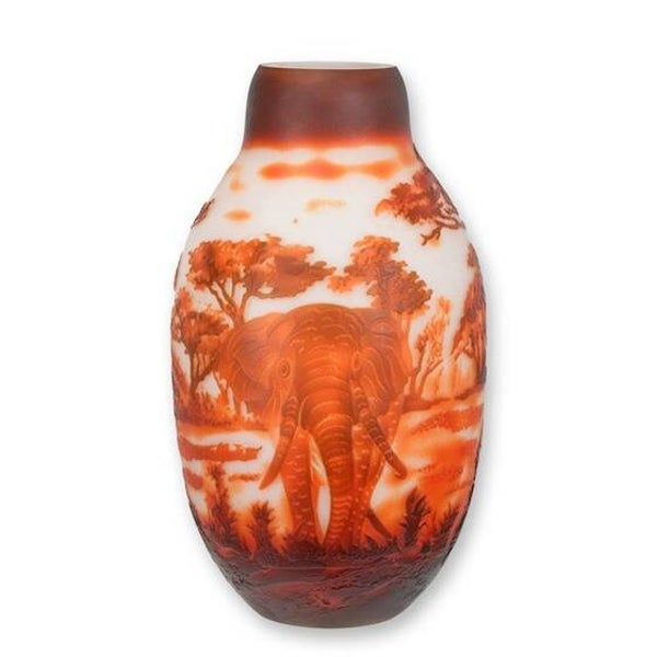 Vaas - Cameo stijl - "Afrikaanse olifant" - 29,5cm hoog
