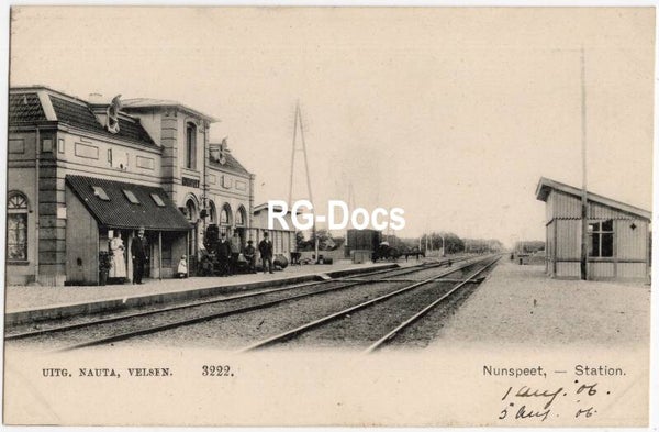 Ansichtkaart - Briefkaart Trein Station Nunspeet perron (1906)