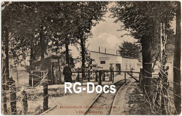 Ansichtkaart - Briefkaart Hollandsch-Duitsche grens, 's Heerenberg - Grenspost met spoorlijn, Gelderland (ca. 1915)