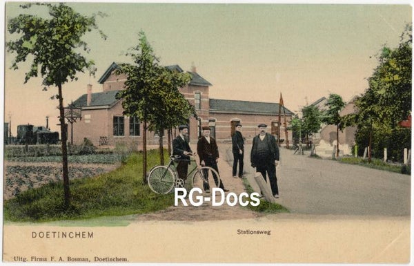 Ansichtkaart - Briefkaart Stationsweg met Trein station Doetinchem, Gelderland (ca. 1910)