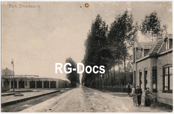 Ansichtkaart - Briefkaart Station Spoorlijn Drieschouven Axel - Stationsomgeving, Zeeland (ca. 1915)