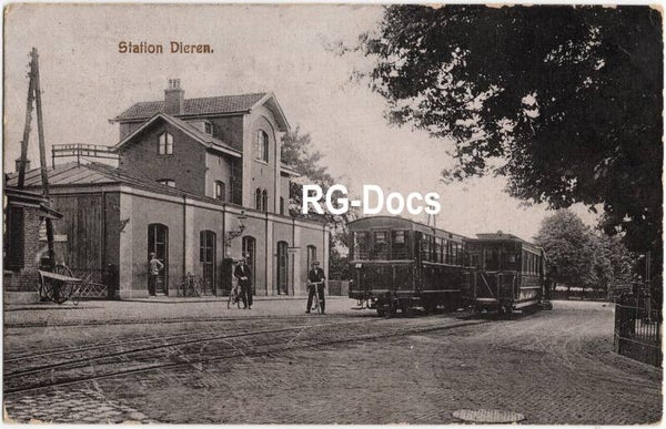 Ansichtkaart - Briefkaart Station Dieren - Tramemplacement en stationsgebouw, Gelderland (1922)