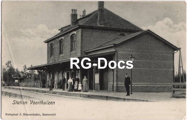 Ansichtkaart - Briefkaart Trein Station Voorthuizen perron met reizigers, Gelderland (1908)