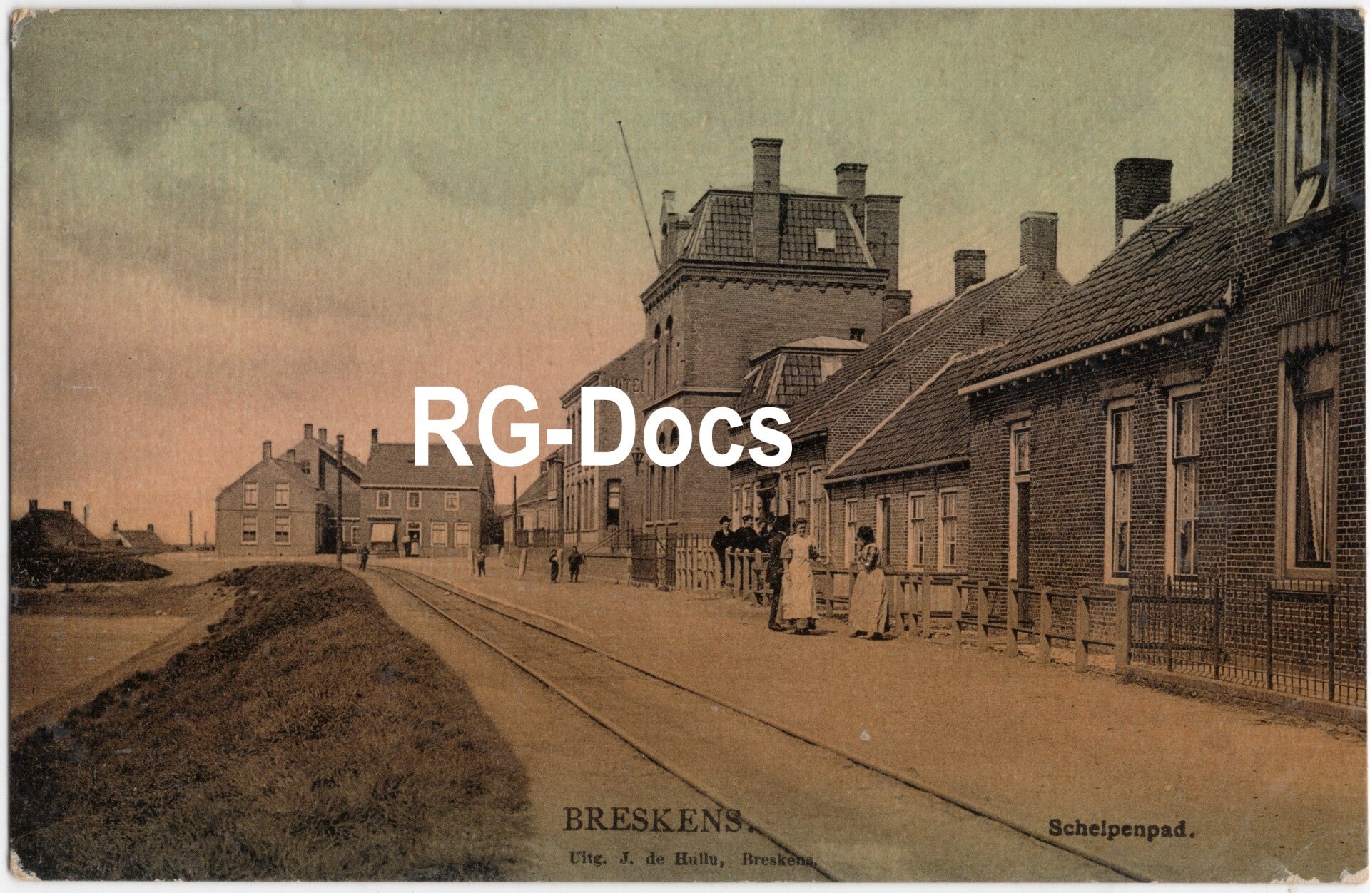 Ansichtkaart - Briefkaart Straatbeeld met tramrails Schelpenpad Breskens , Zeeland (ca. 1910)