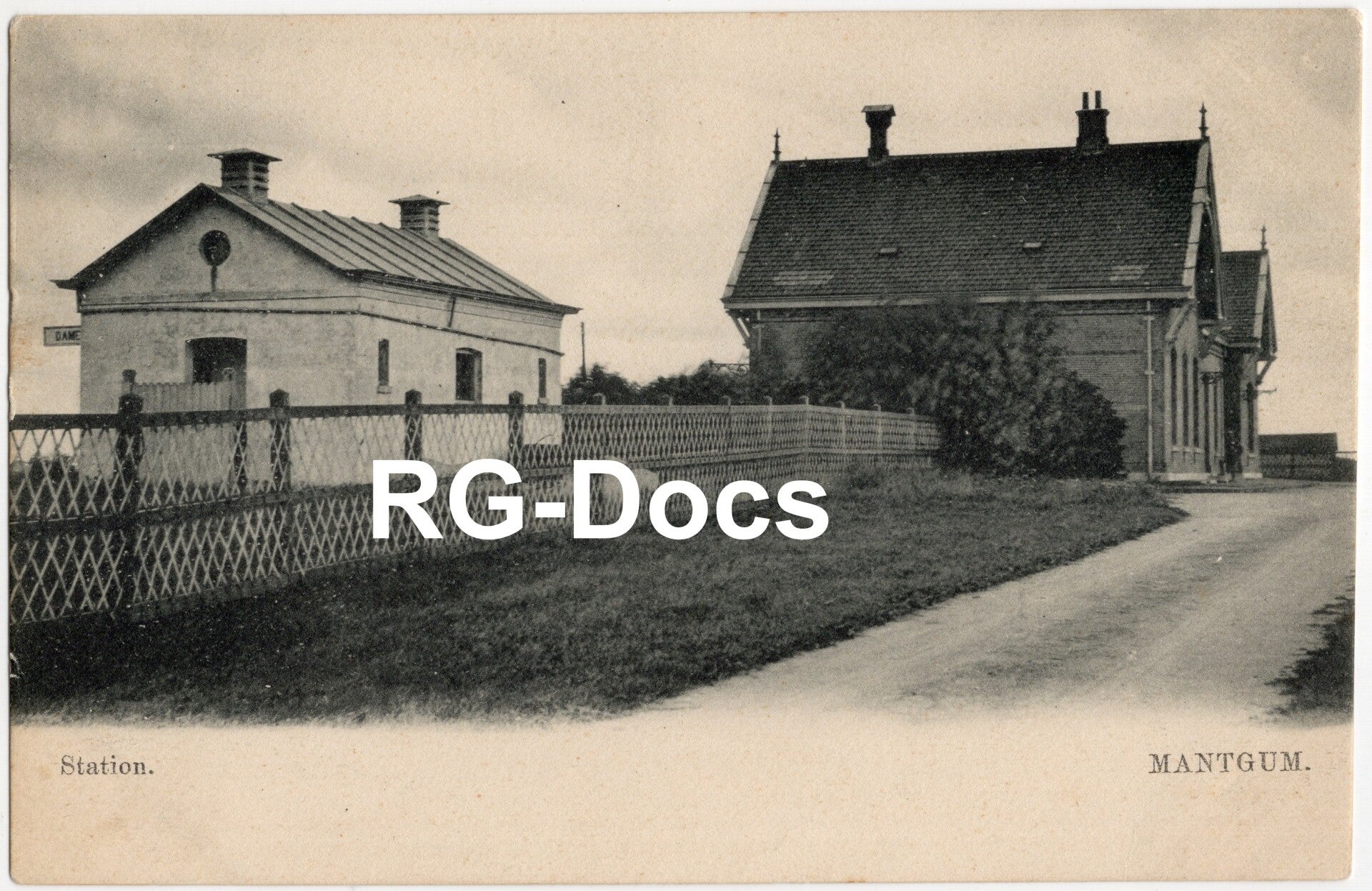 Ansichtkaart - Briefkaart Station Mantgum, Friesland (ca. 1905)