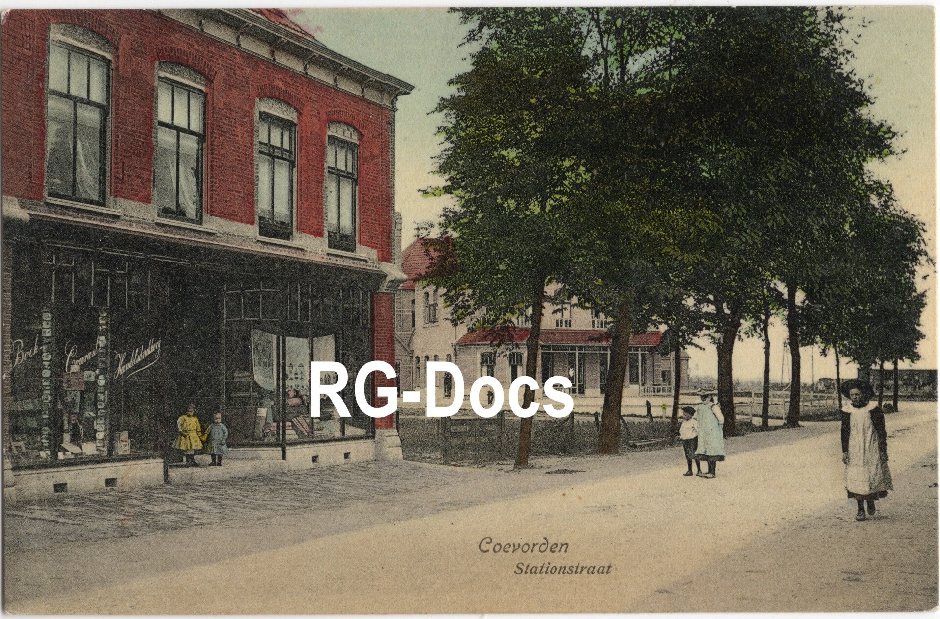 Ansichtkaart – Coevorden, Stationsstraat Trein (1908