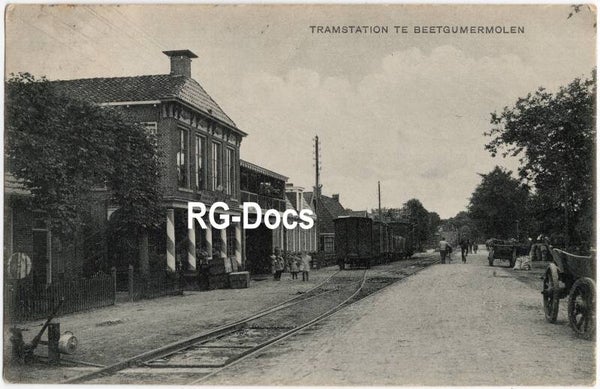 Ansichtkaart - Briefkaart Tramstation met tram Beetgumermolen, Friesland (1912)