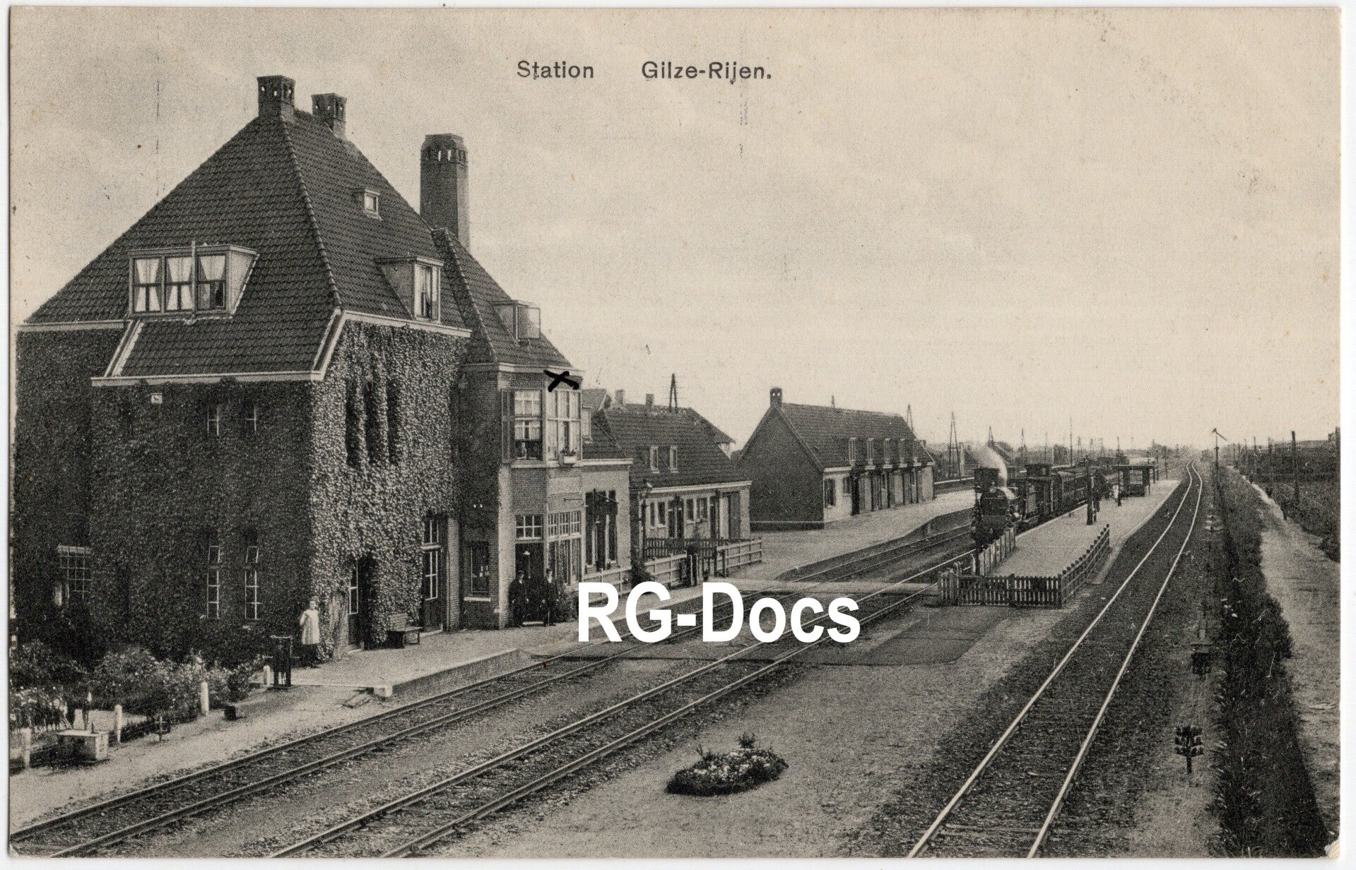 Ansichtkaart - Briefkaart Trein Station Gilze-Rijen, Noord-Brabant (ca. 1933)