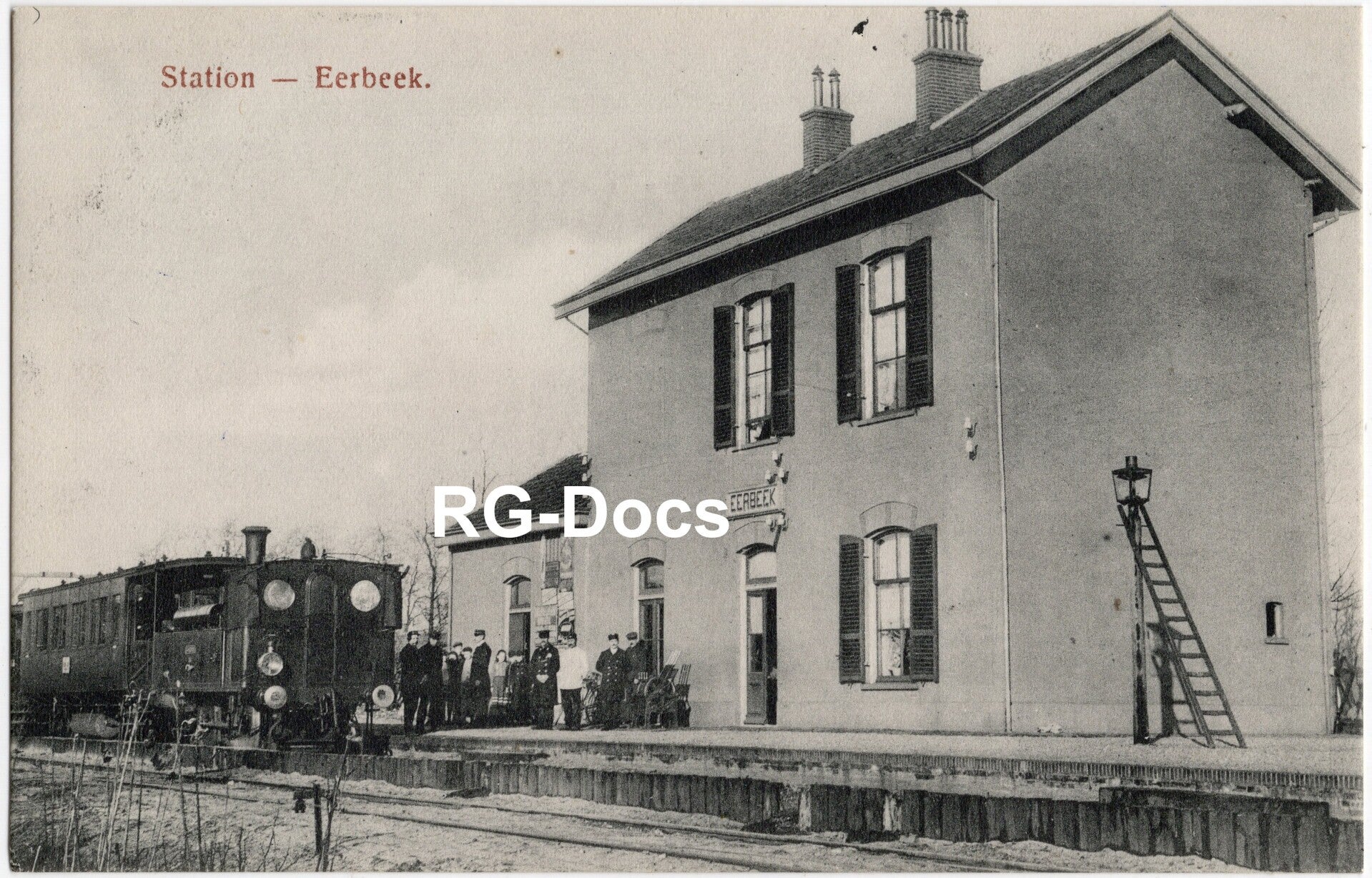 Ansichtkaart - Briefkaart Trein Station Eerbeek - Stoomtrein met personeel, Gelderland (ca. 1905)