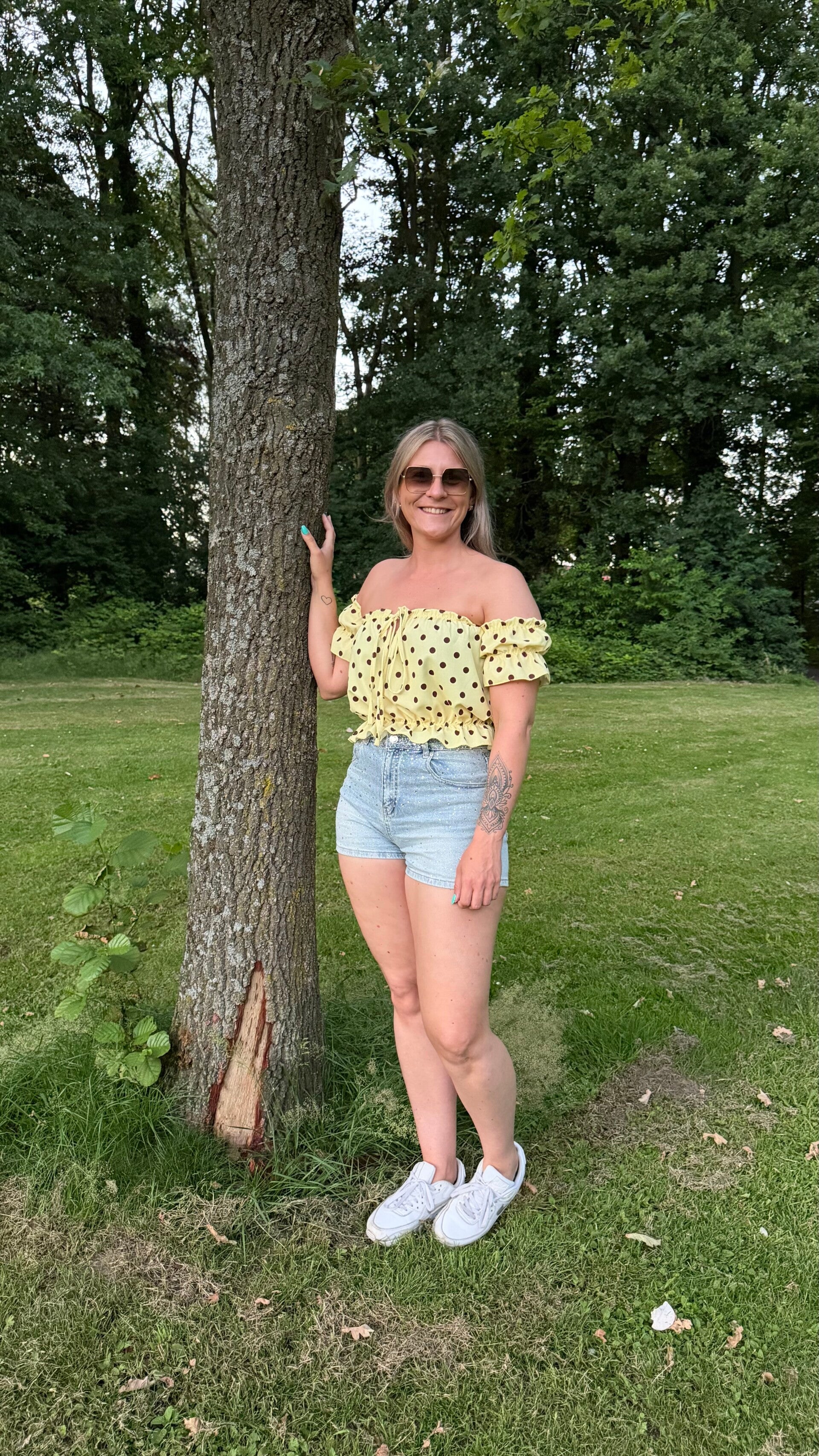 FESTIVA Bella Dot Top