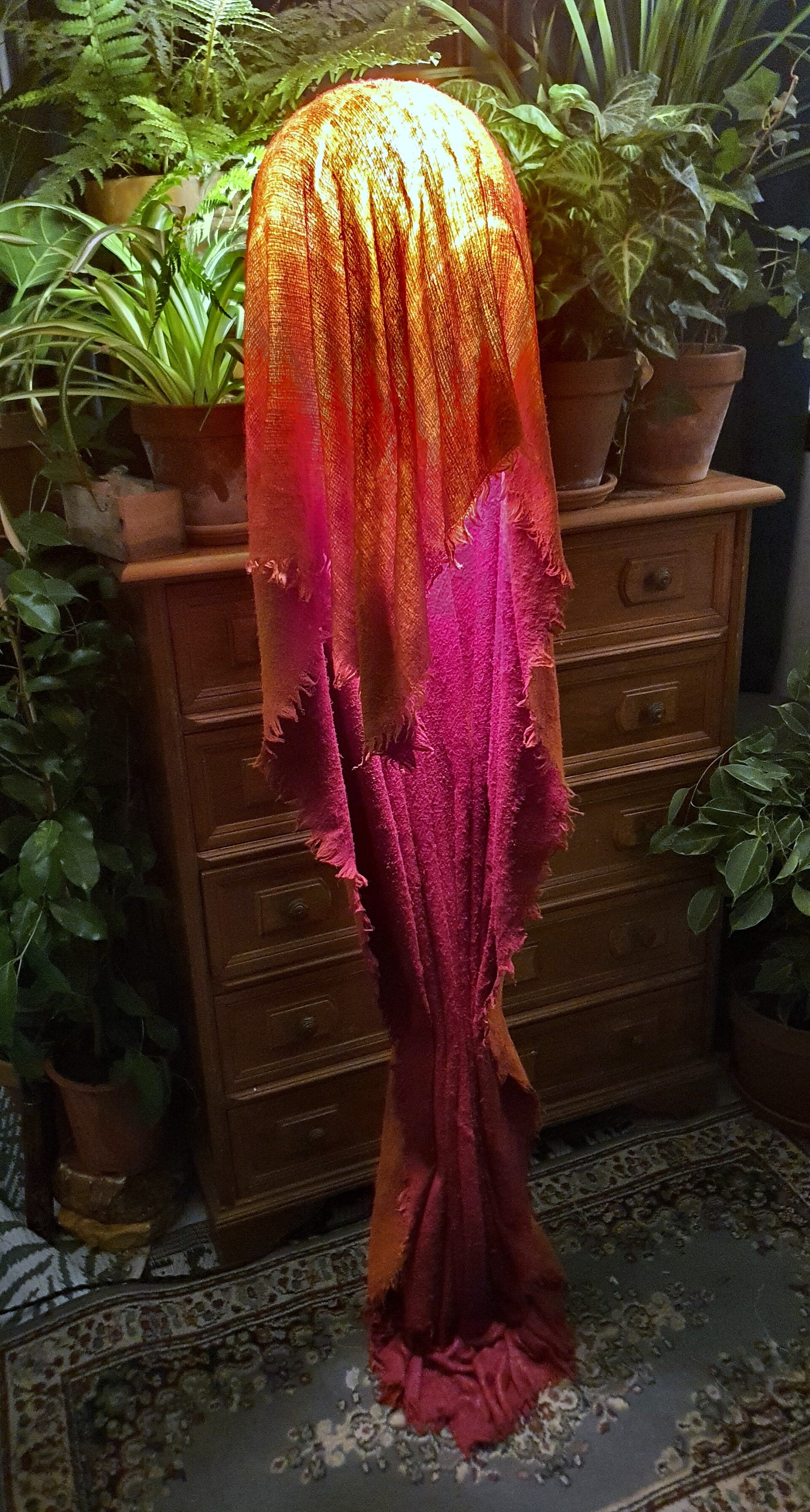 Lampe Spectrale "L'Aurore" – Grand Lampadaire en Tissu Stabilisé