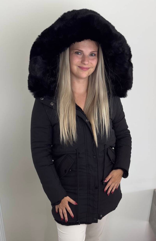 Nova Reversible Coat Black Edition