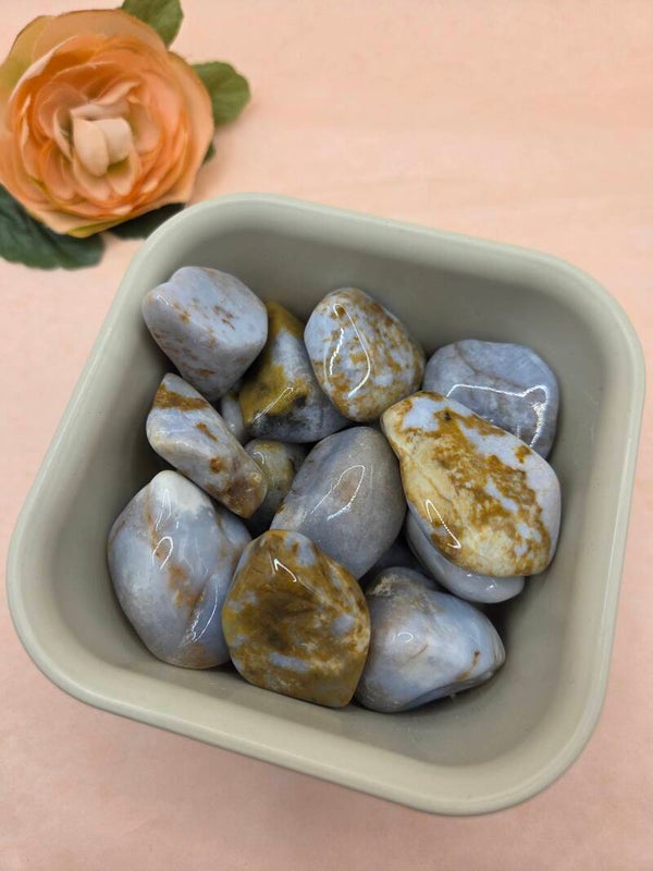 Chalcedoon trommelsteen