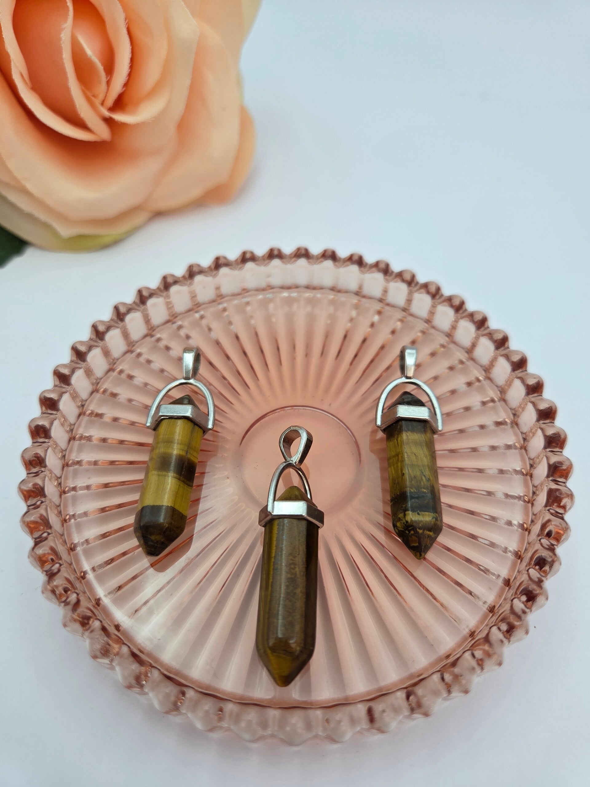 Tijgeroog hanger punt