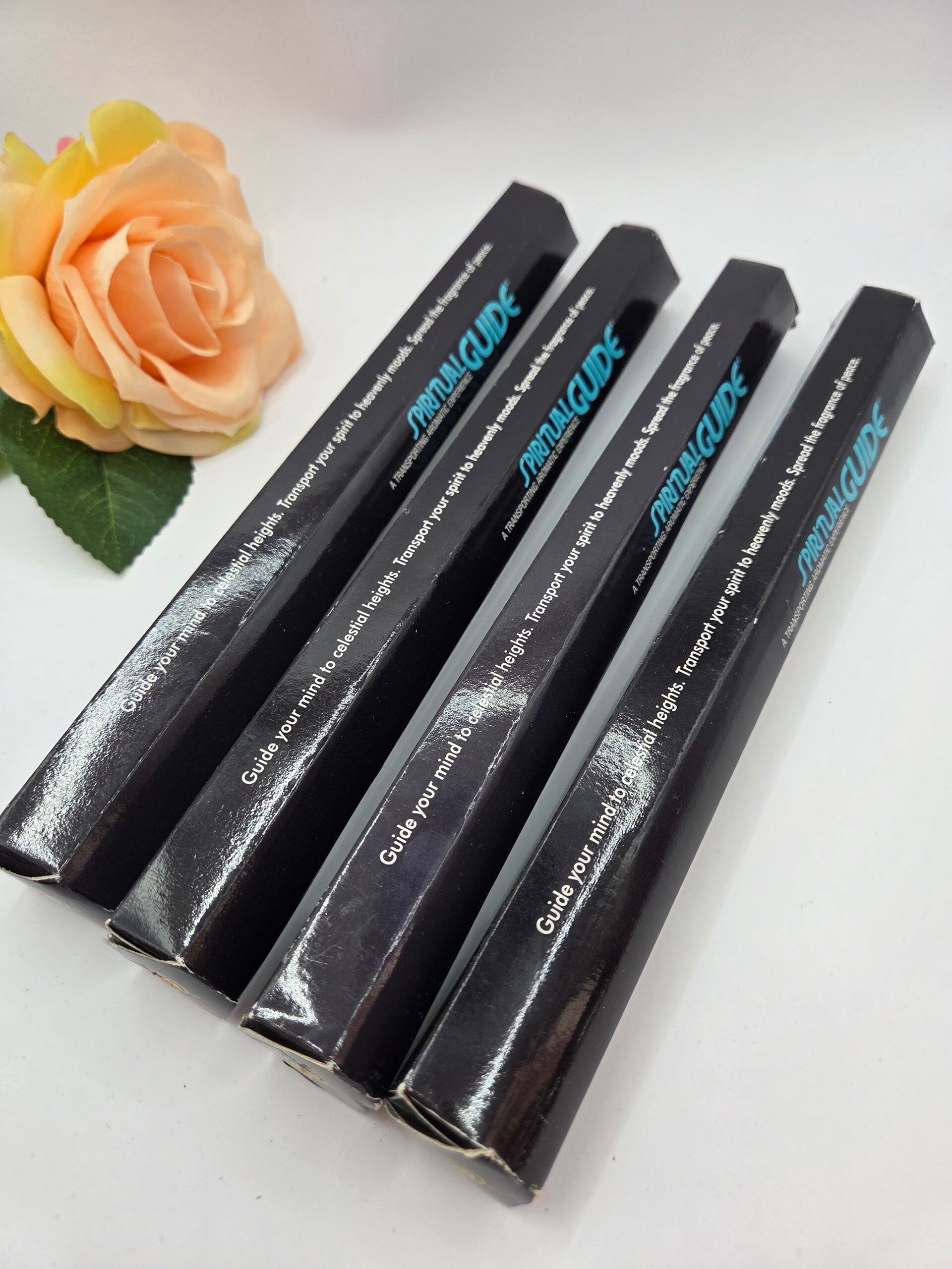 Wierook Spiritual Guide  – Sandelhout & Lotusbloem