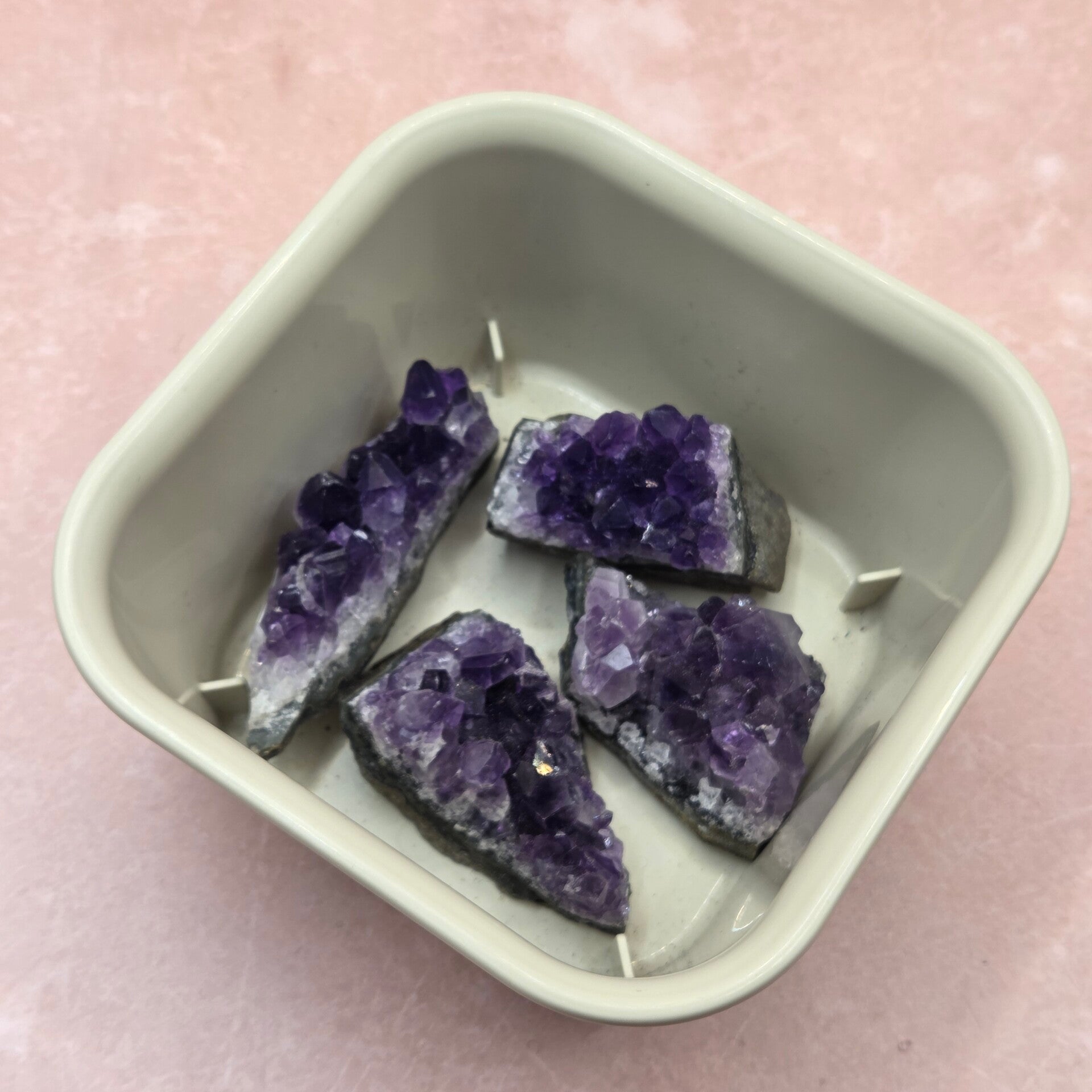 Amethist cluster - klein stukje