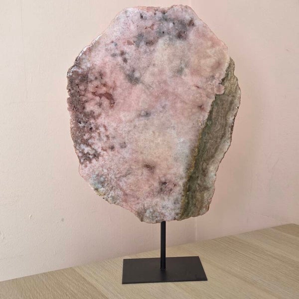 Roze Amethist op standaard