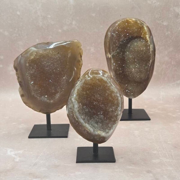 Agaat geodes op standaard set