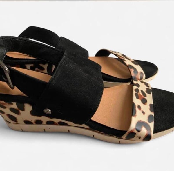 Jessica Cline Leopard Print Sandals 9M