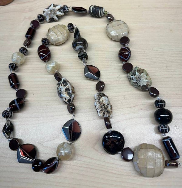 Lange ketting Lianne.