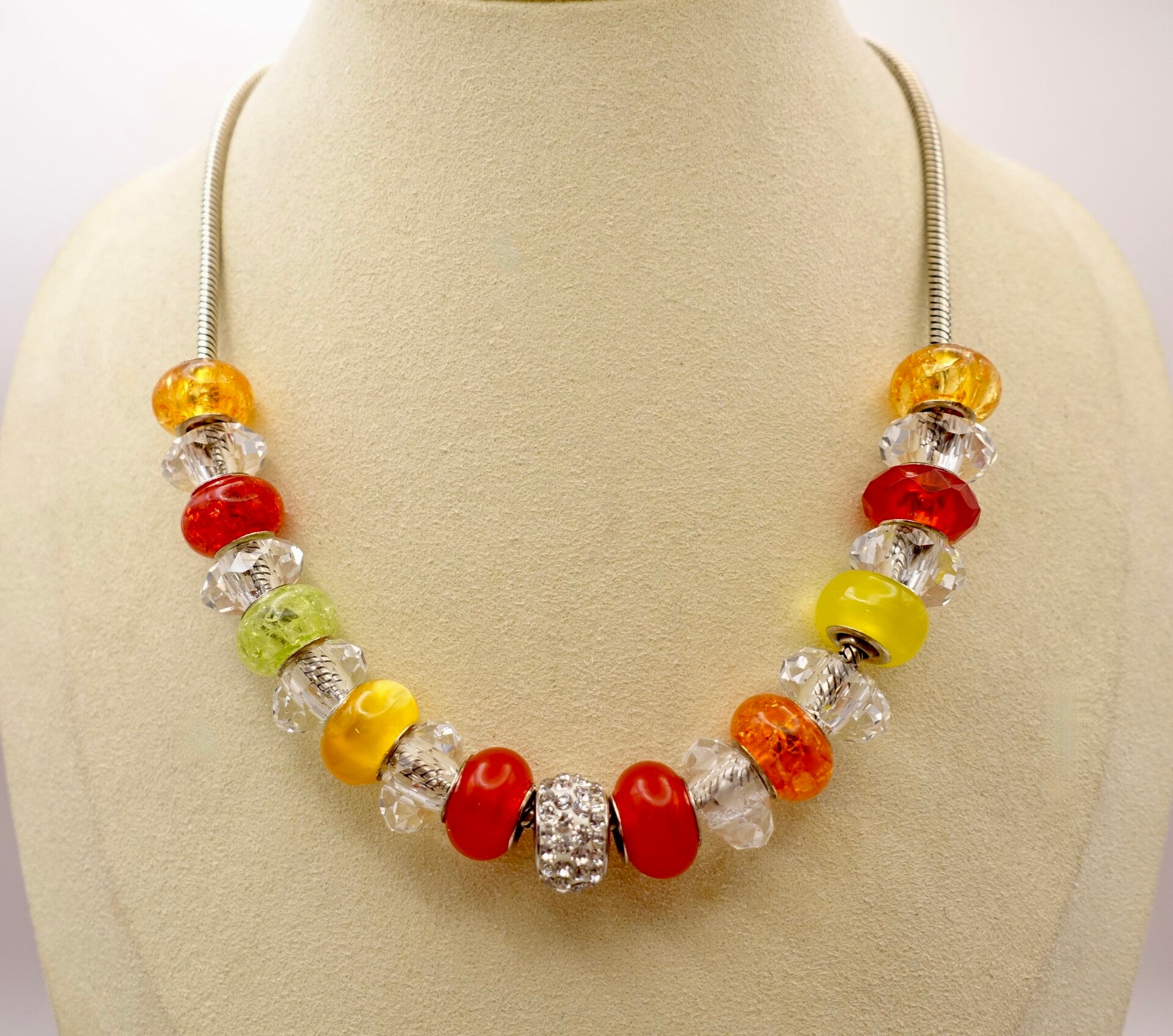 KKmix010826: Ketting geschikt voor wisselkralen van de bekende merken.