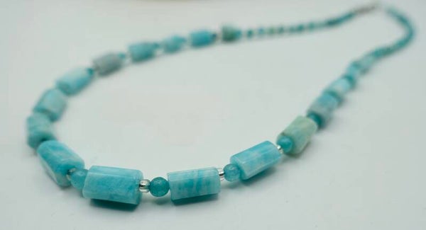 KKtu012125: Pastel turquoise ketting van Braziliaanse amazoniet buiskralen.