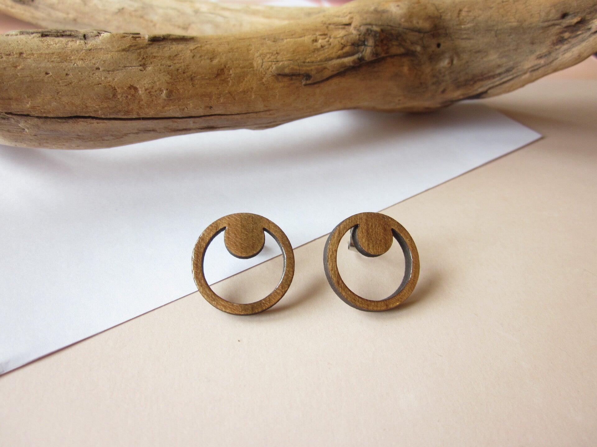 Boucles d'oreilles en bois - Minimaliste - Rond