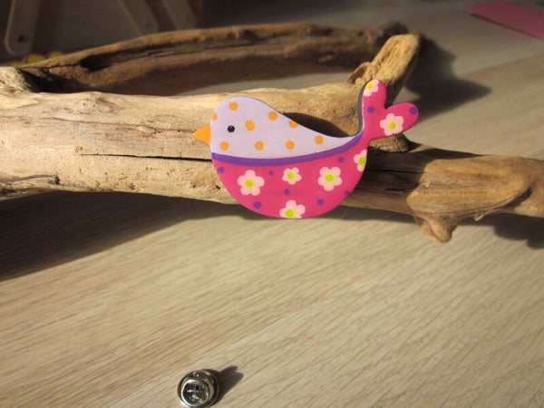 Pins en bois - Oiseau peint à la main - Violet et rose