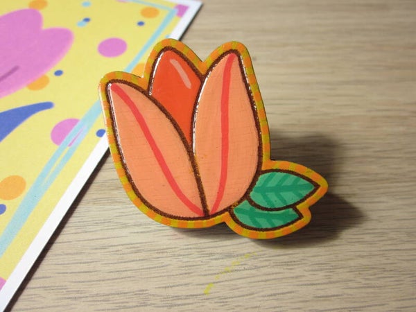 Pins en bois - Tulipe peint à la main - Corail et orange