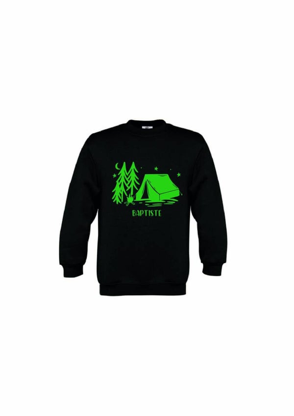Op kamp ~ Gepersonaliseerde unisex sweater