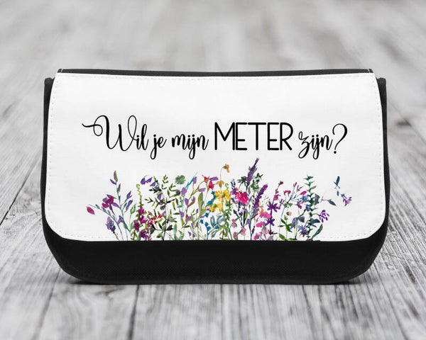 Gepersonaliseerd etui ~ Wil je mijn meter zijn? ~ Geschenk met een vraag