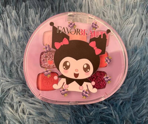 Paleta de sombras Kuromi Favor Beauty