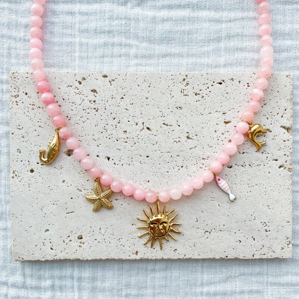 Collier Soleil charms – Perles roses & charms océaniques en acier inox