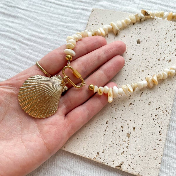 Collier Coquillage & Nacre — Acier Inoxydable Doré