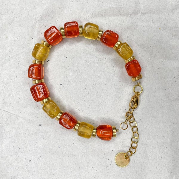 Bracelets perles carrées