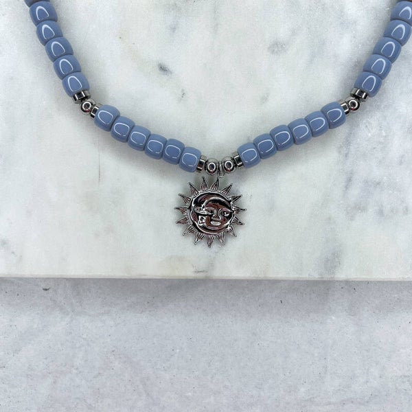 Collier astres bleu