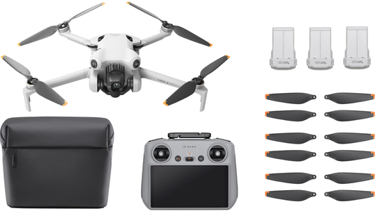 DJI Mini 4 Pro Fly More Combo + Smart Controller