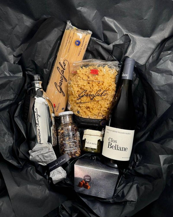 Geschenkkorb France kissing Italy