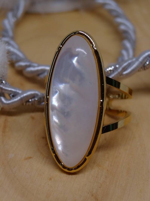 Bague Ovale avec Fausse Pierre blanche