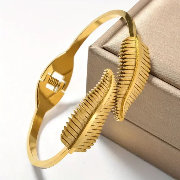 Bracelet feuilles dorées