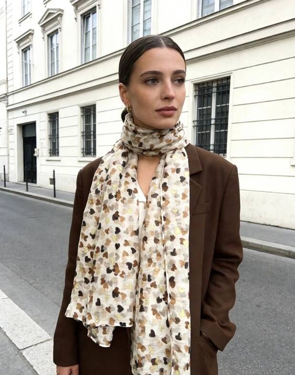 Foulard imprimé motif coeur avec dorure