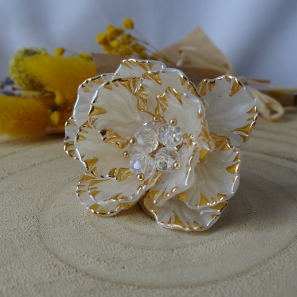 Bague Fleur Blanche et Doré