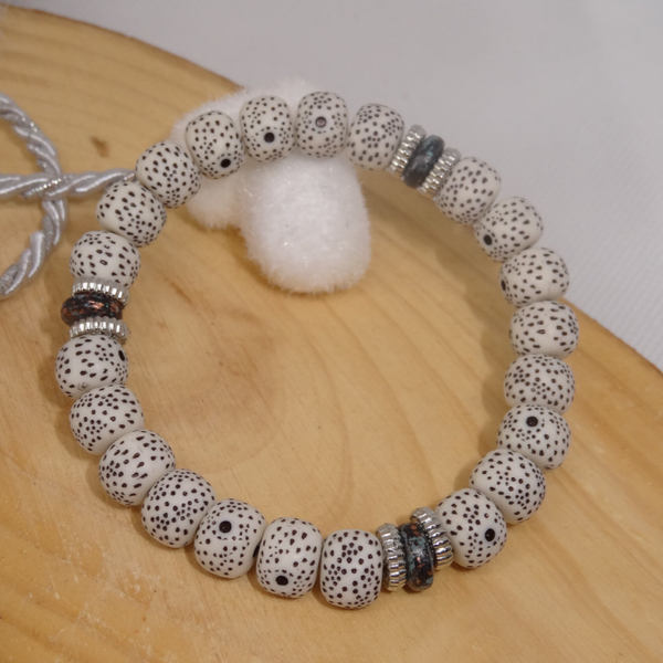 Bracelet élastique perles ( divers colories )