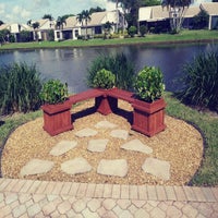 custom-stained-and-built-outside-bench-with-planter-pr1-standard.jpg