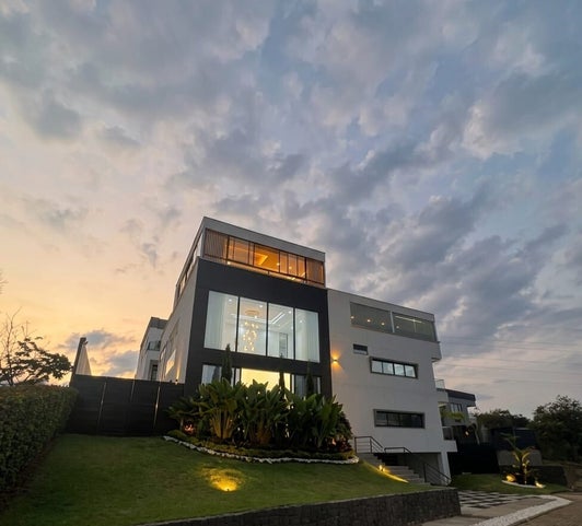 Construcción de vivienda completa