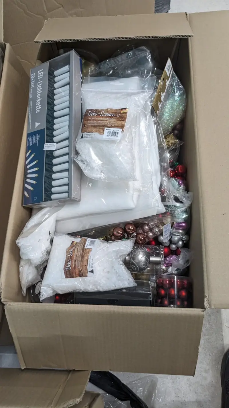 posten-weihnachtdsekoration-neuware-b-ware-gemischt-gegen-preisvorschlag-1277564-standard.webp